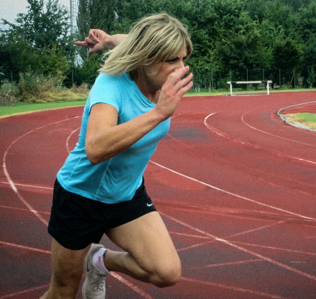 Flash - Atleta transgender italiano sarà il primo a gareggiare tra le donne in competizione internazionale 1